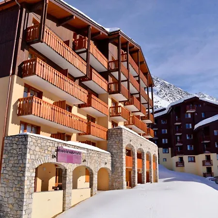 Cosy Au Pied Des Pistes Avec Balcon Et Wifi - Fr-1-181-2151 Apartment